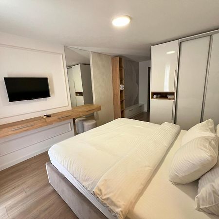 Donna Apartment Ulcinj Exterior foto