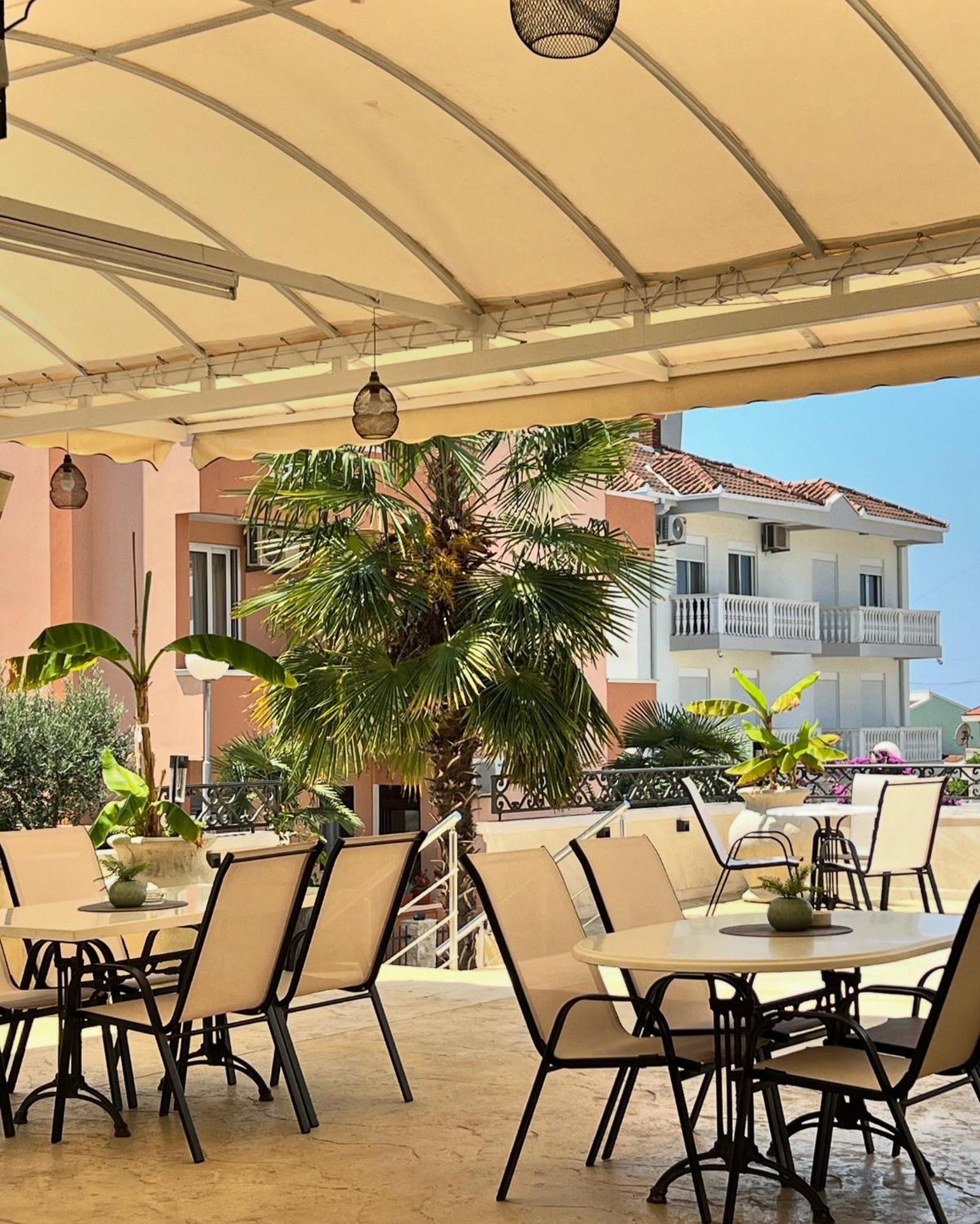 Donna Apartment Ulcinj Exterior foto